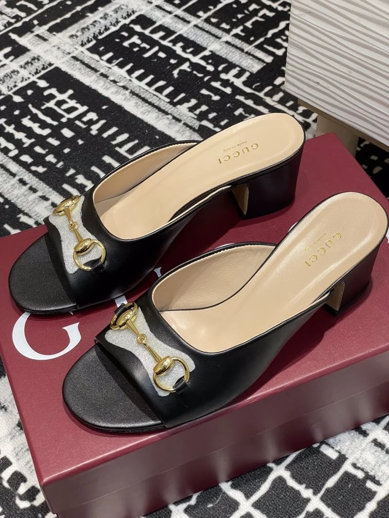 ModernLook Gucci Slippers 24890