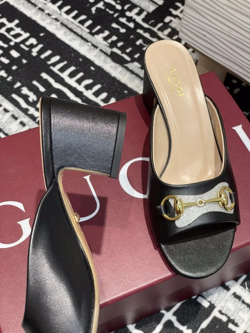 ModernLook Gucci Slippers 24890