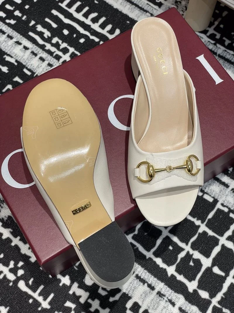 Gucci Slippers EyeCatching 24871