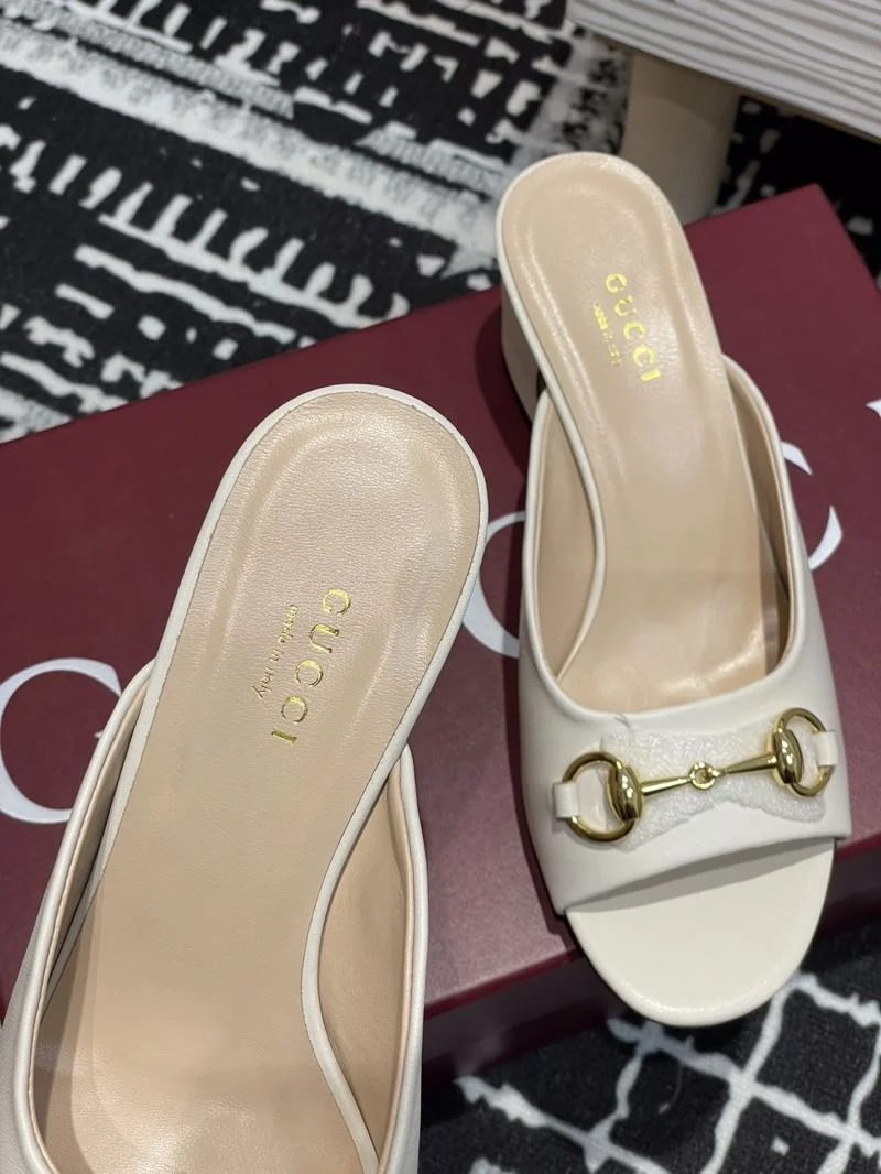 Gucci Slippers EyeCatching 24871