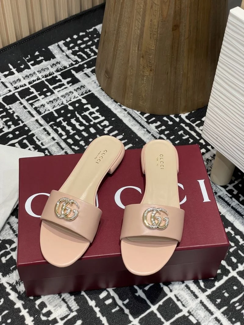 Compact Gucci Slippers 24860
