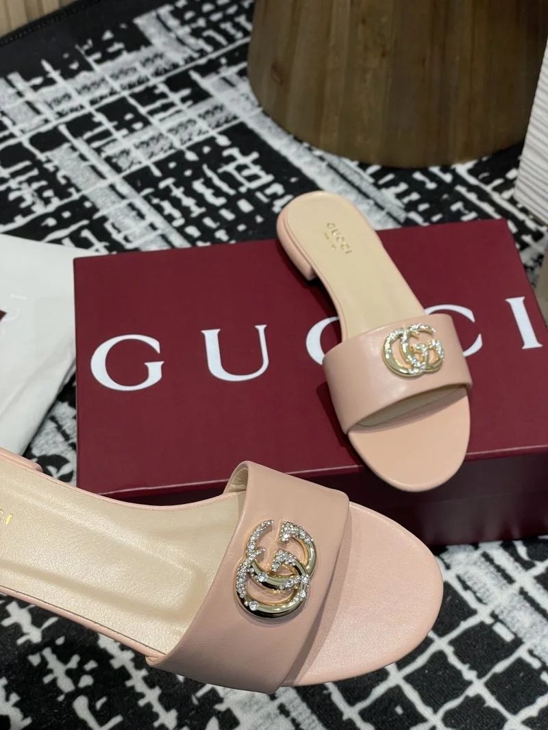 Compact Gucci Slippers 24860