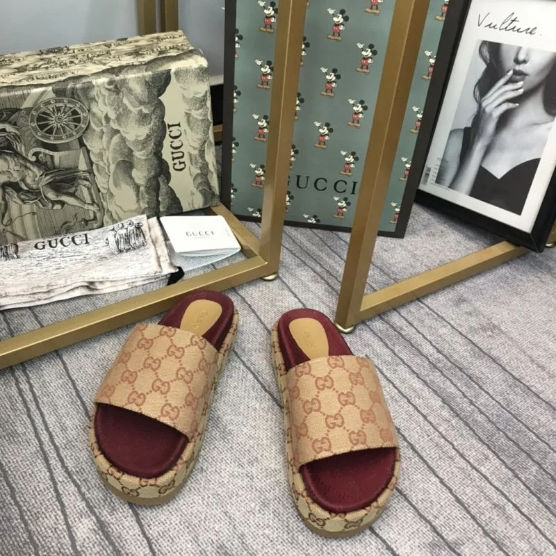 Tailored Gucci Slippers 24713