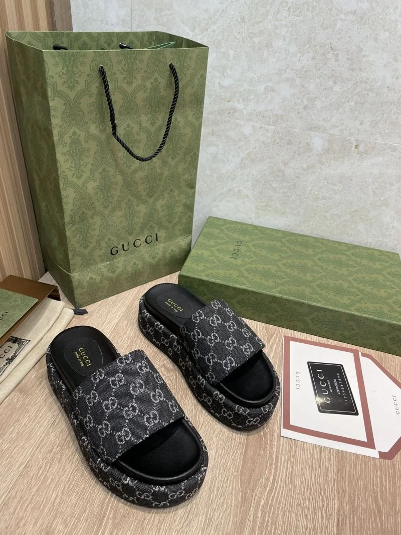 Gucci Slippers Versatile 24704