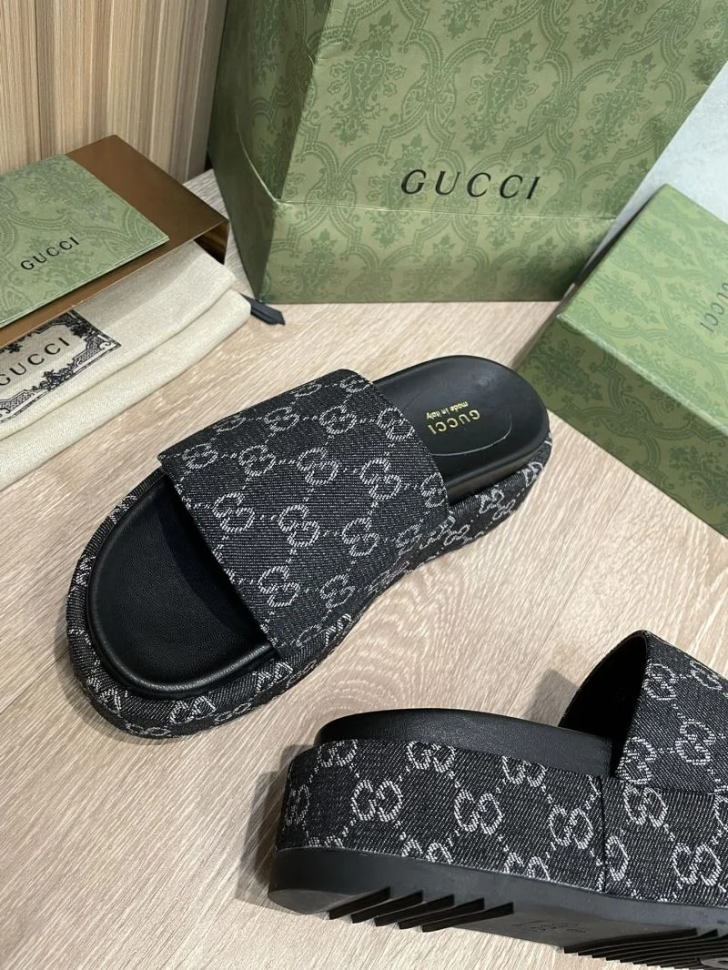 Gucci Slippers Versatile 24704