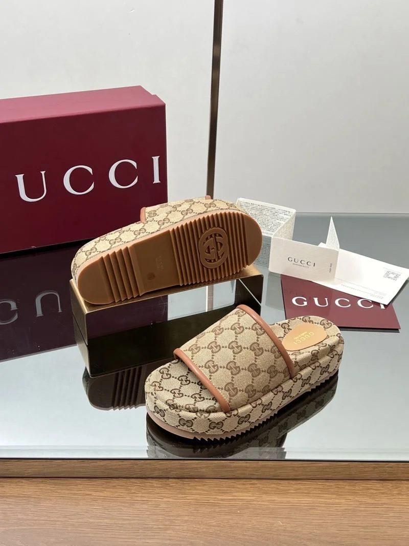 Snug Gucci Slippers 24696