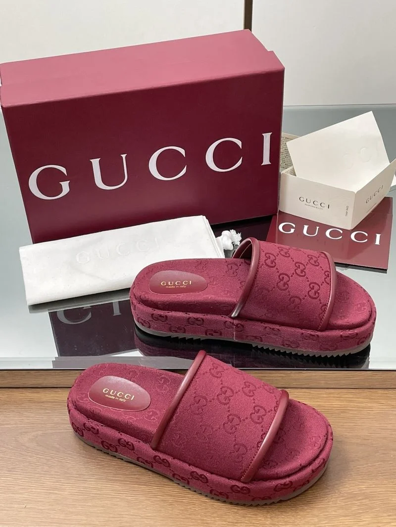 NewStyle Gucci Slippers 24718