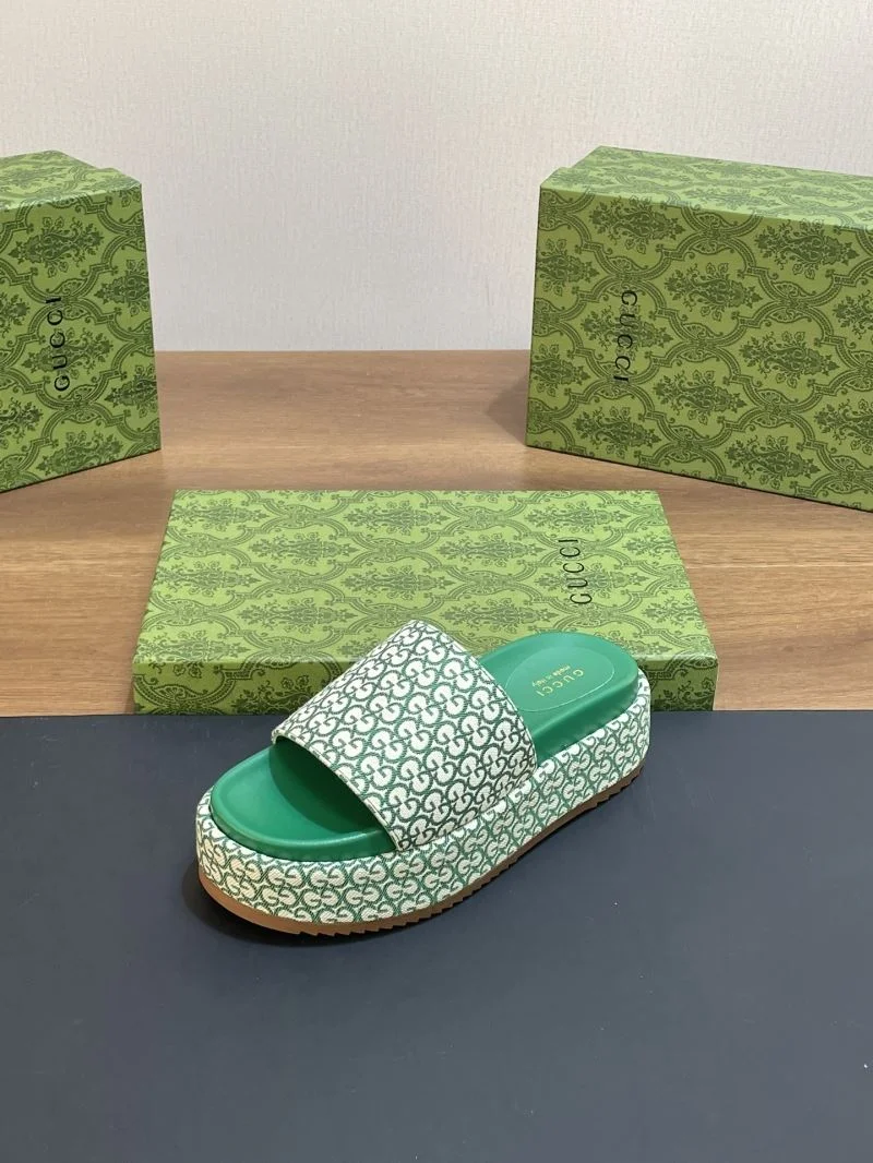 Gucci Slippers Comfortable 24710