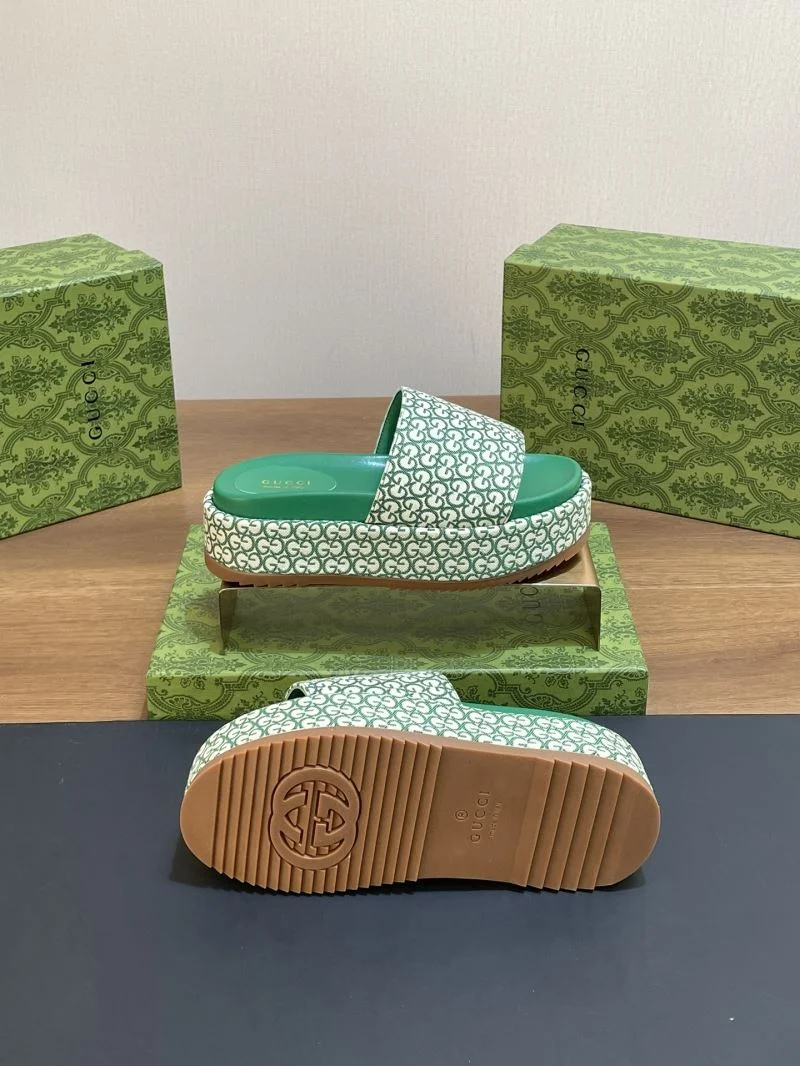 Gucci Slippers Comfortable 24710