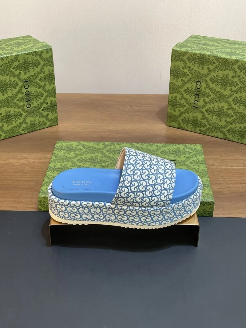 TechFriendly Gucci Slippers 24719