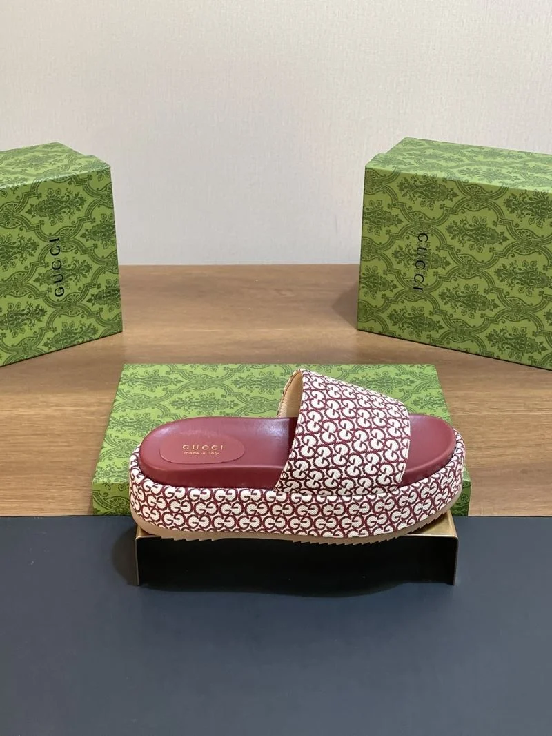 WrinkleFree Gucci Slippers 24725