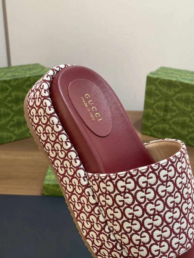 WrinkleFree Gucci Slippers 24725