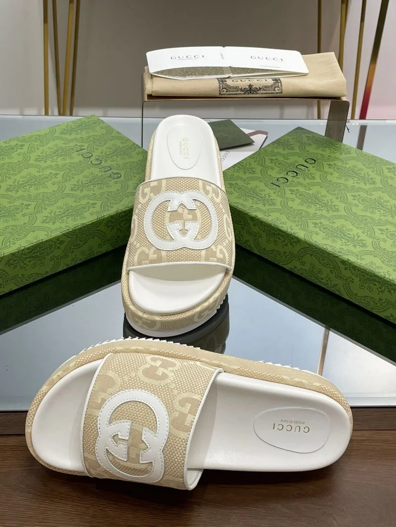 Gucci Slippers WeatherProof 24694