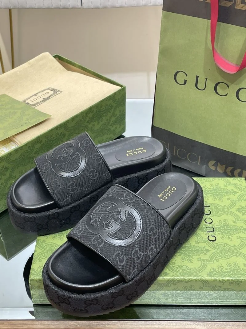 Sustainable Gucci Slippers 24684
