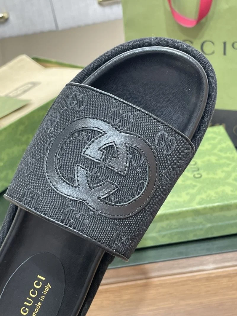 Sustainable Gucci Slippers 24684