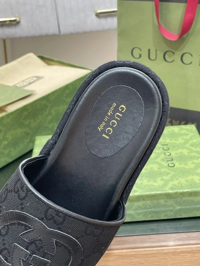 Sustainable Gucci Slippers 24684