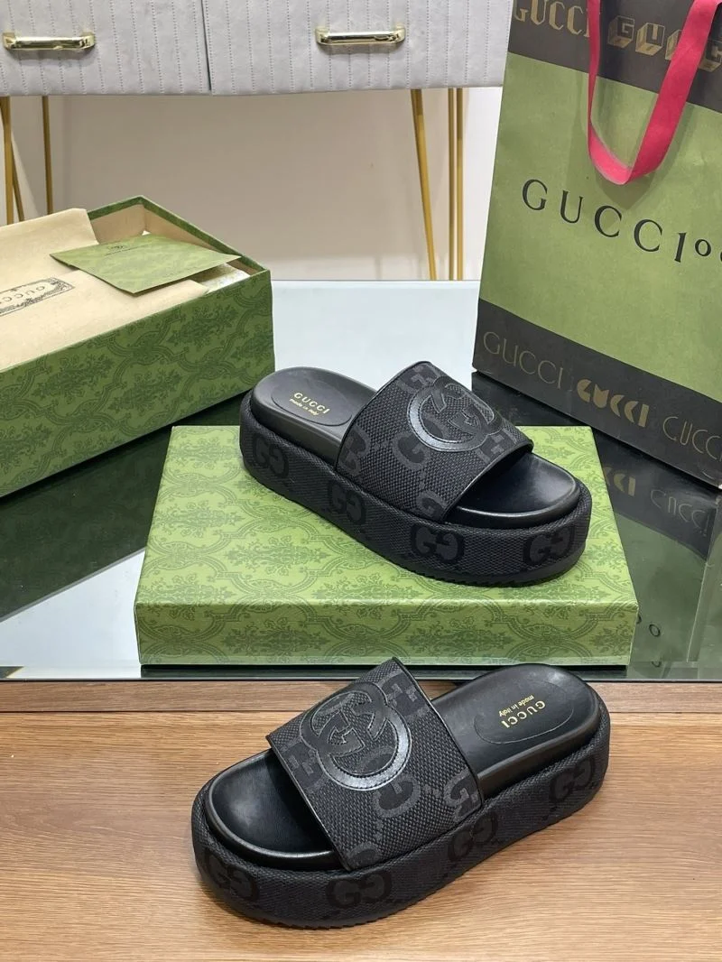 Gucci Slippers Attractive 24681