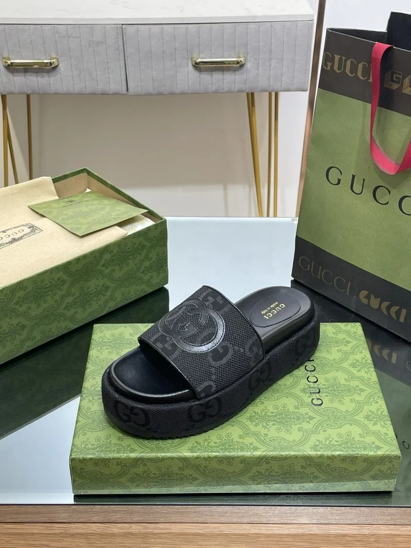 Gucci Slippers Attractive 24681