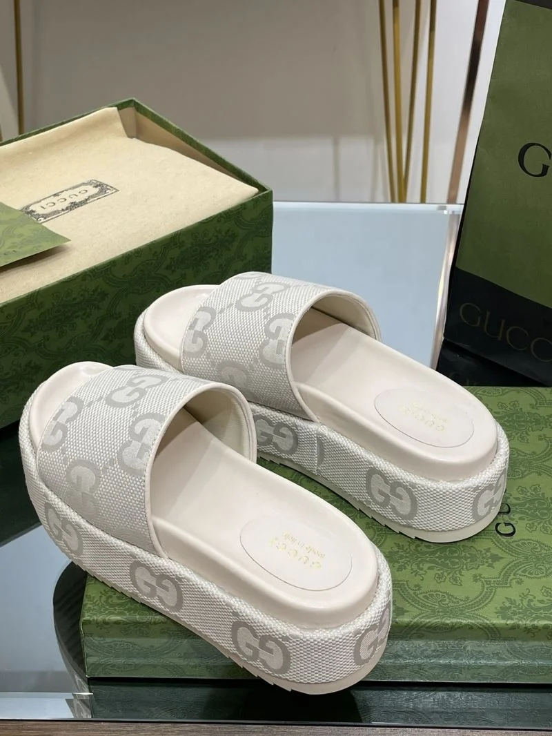 Comfortable Gucci Slippers 24678