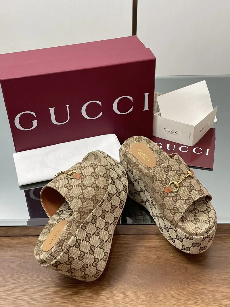 Gucci Slippers Refined 24677