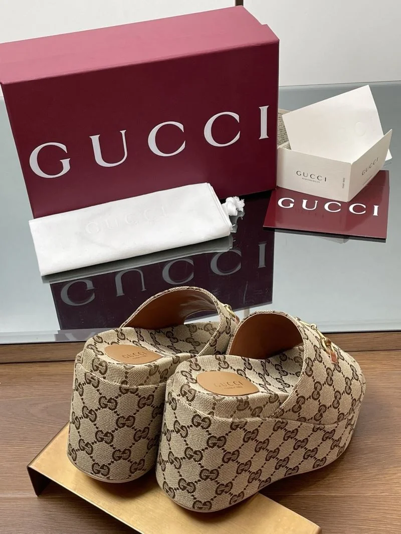 Gucci Slippers Refined 24677