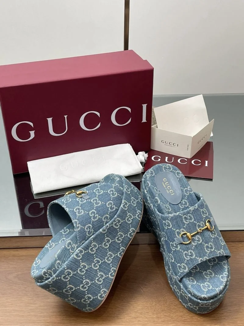 Gucci Slippers Colorful 24660