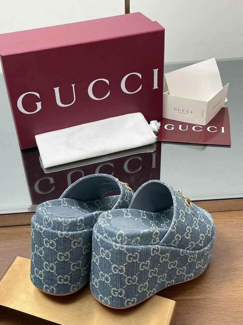 Gucci Slippers Colorful 24660