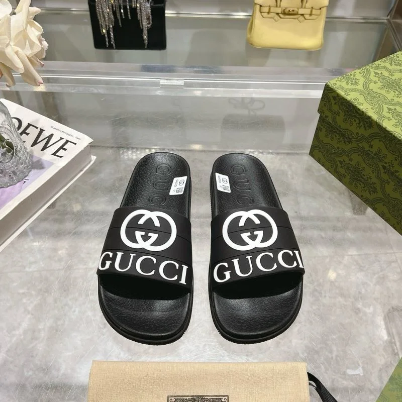 Gucci Slippers MultiPurpose 24666