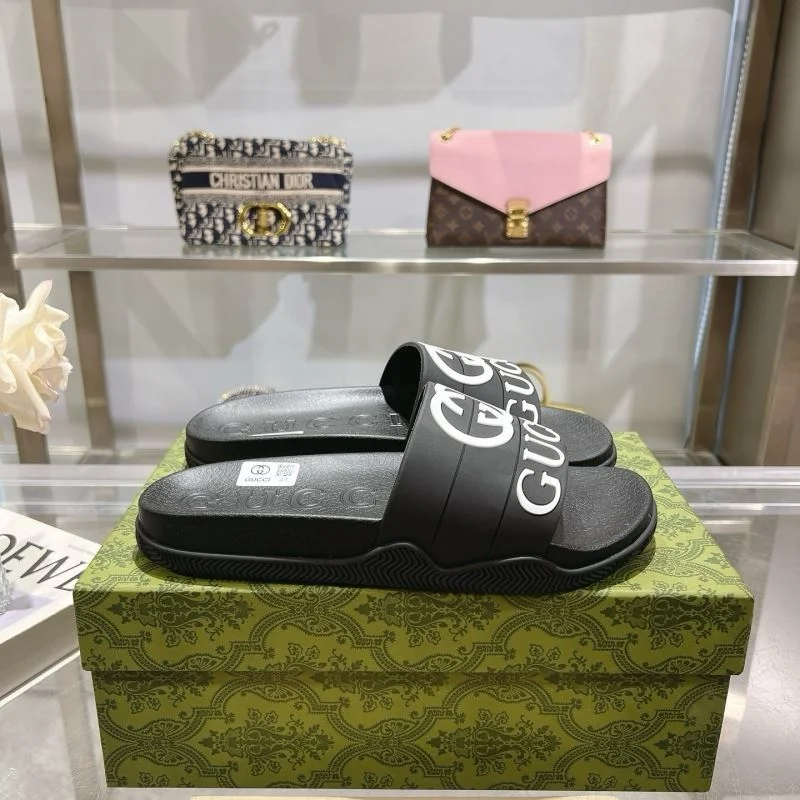 Gucci Slippers MultiPurpose 24666
