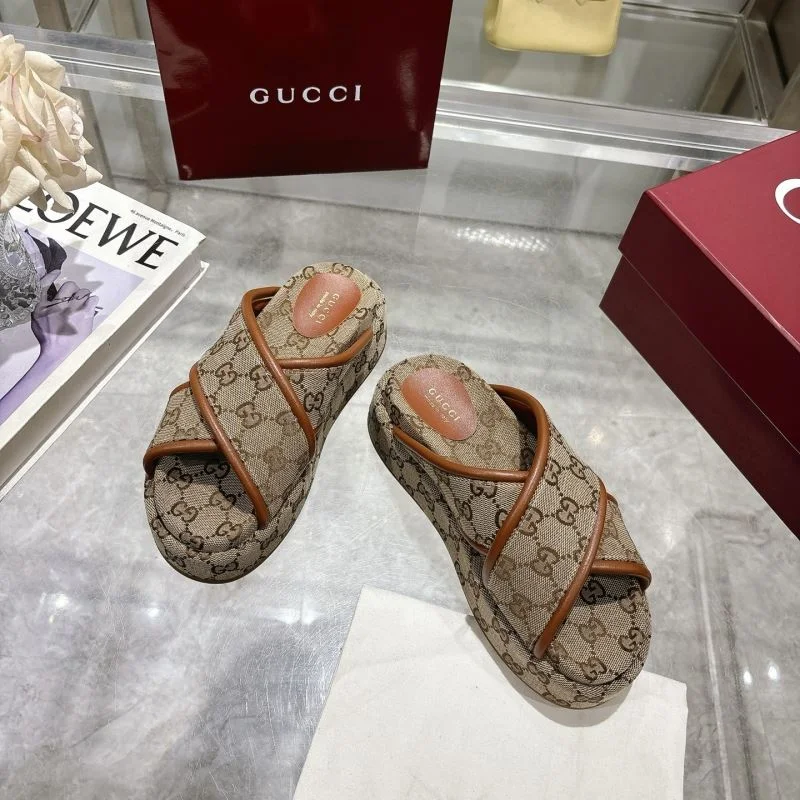 Gucci Slippers Durable 24645