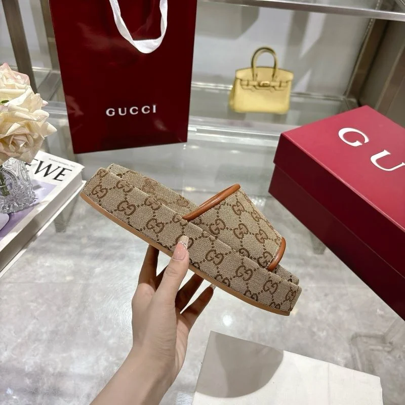SoftTouch Gucci Slippers 24648