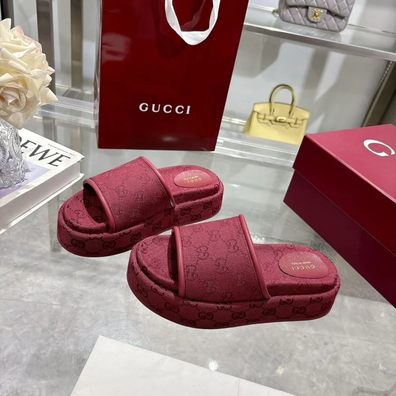Sophisticated Gucci Slippers 24646