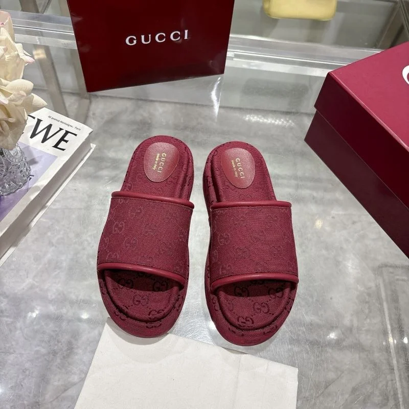 Sophisticated Gucci Slippers 24646