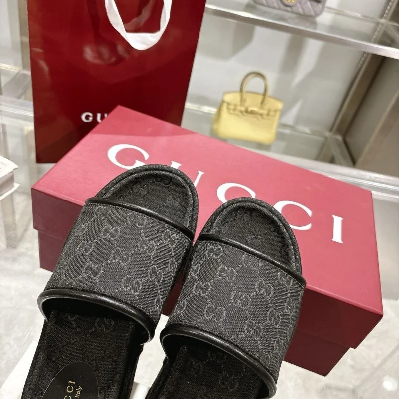 Gucci Slippers SoftTouch 24650