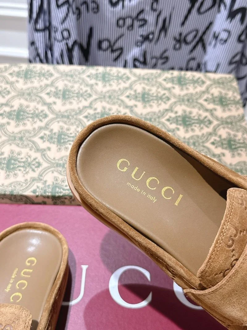 Breathable Gucci Slippers 24641