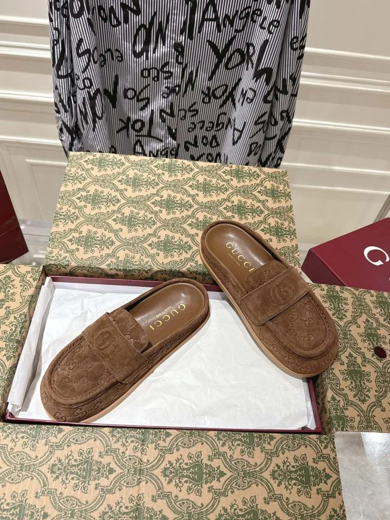 Unique Gucci Slippers 24634