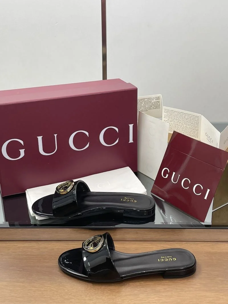 Neat Gucci Slippers 24629