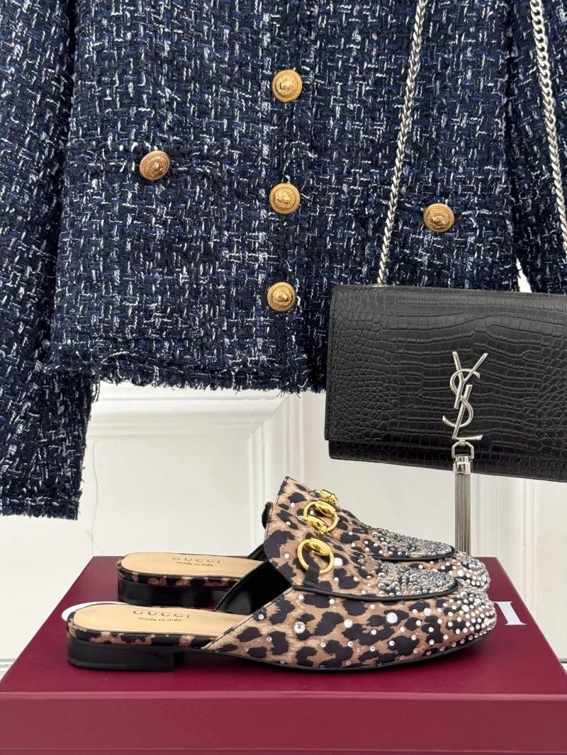 Classic Gucci Slippers 24624