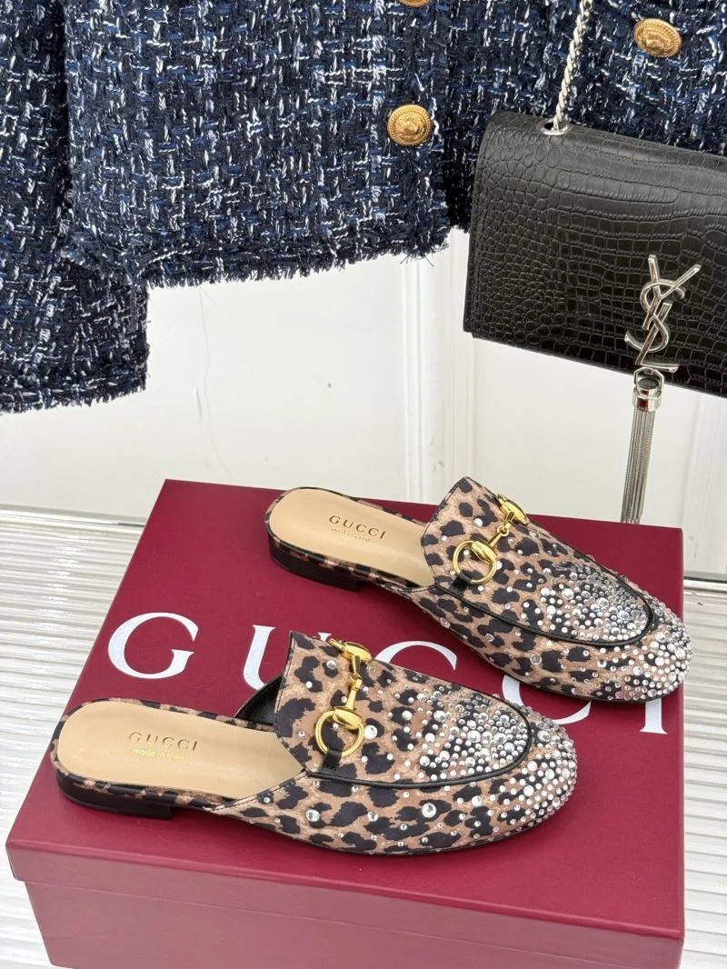 Classic Gucci Slippers 24624