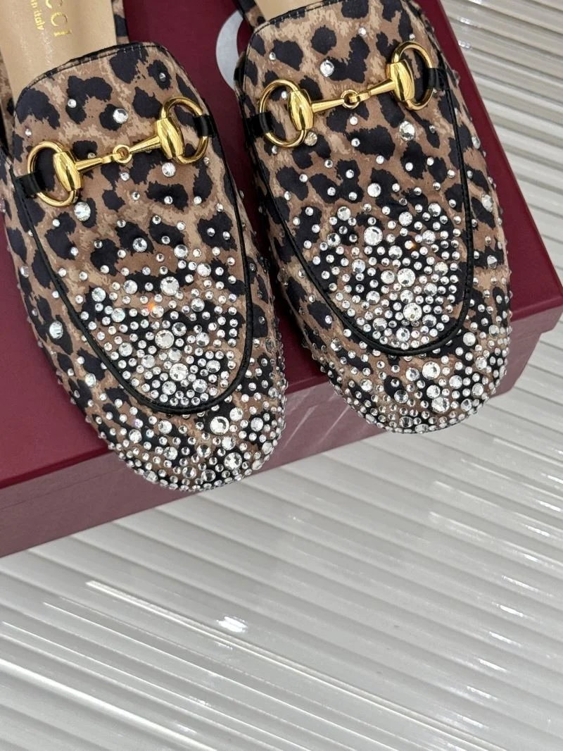 Classic Gucci Slippers 24624