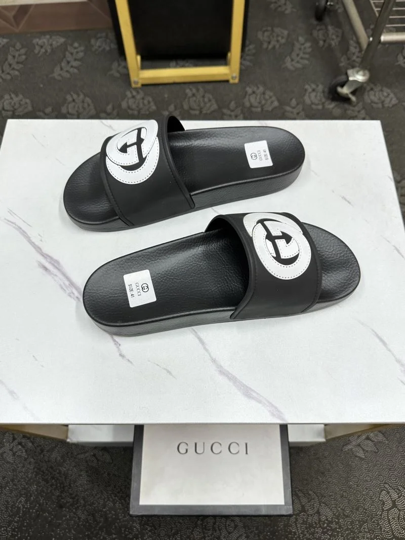 Gucci Slippers Trendsetting 25249