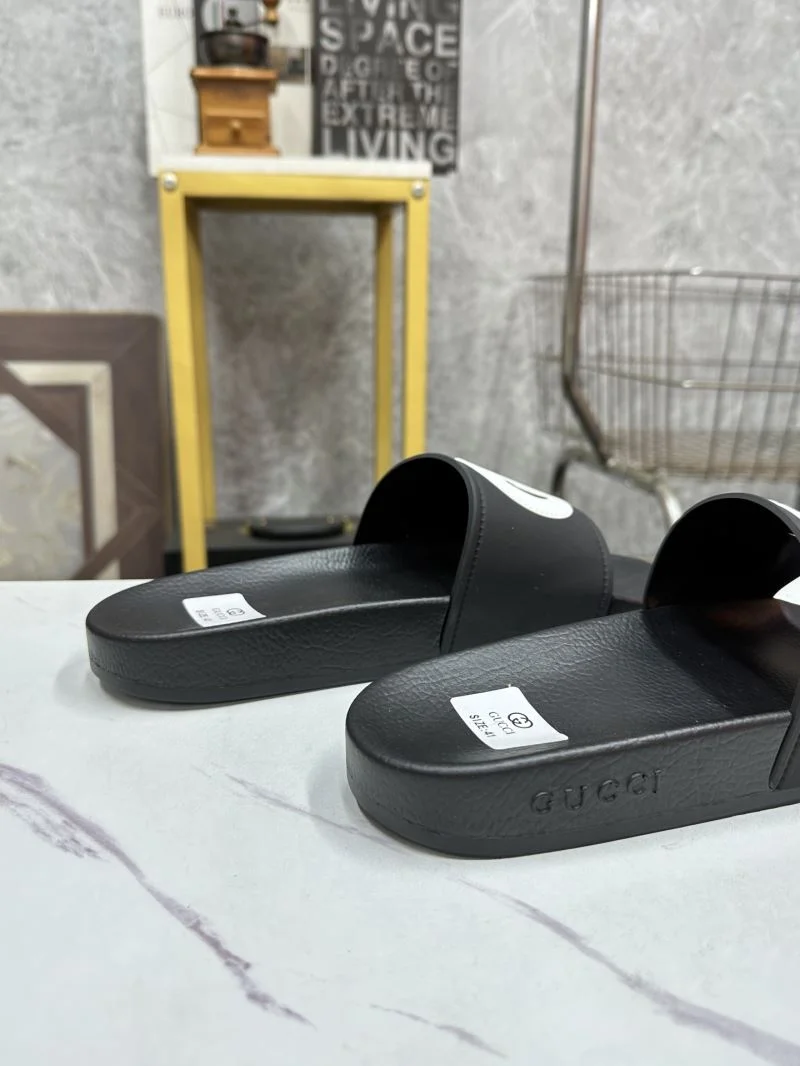 Gucci Slippers Trendsetting 25249