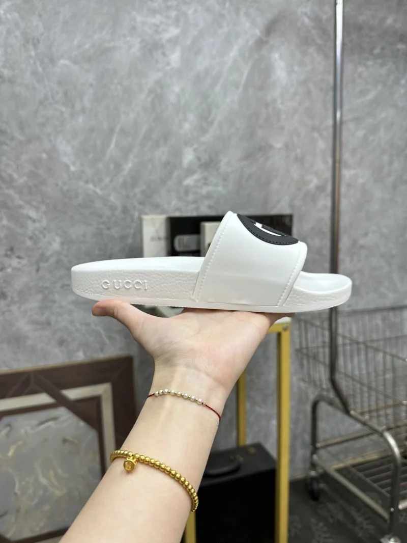 Gucci Slippers Durable 25274