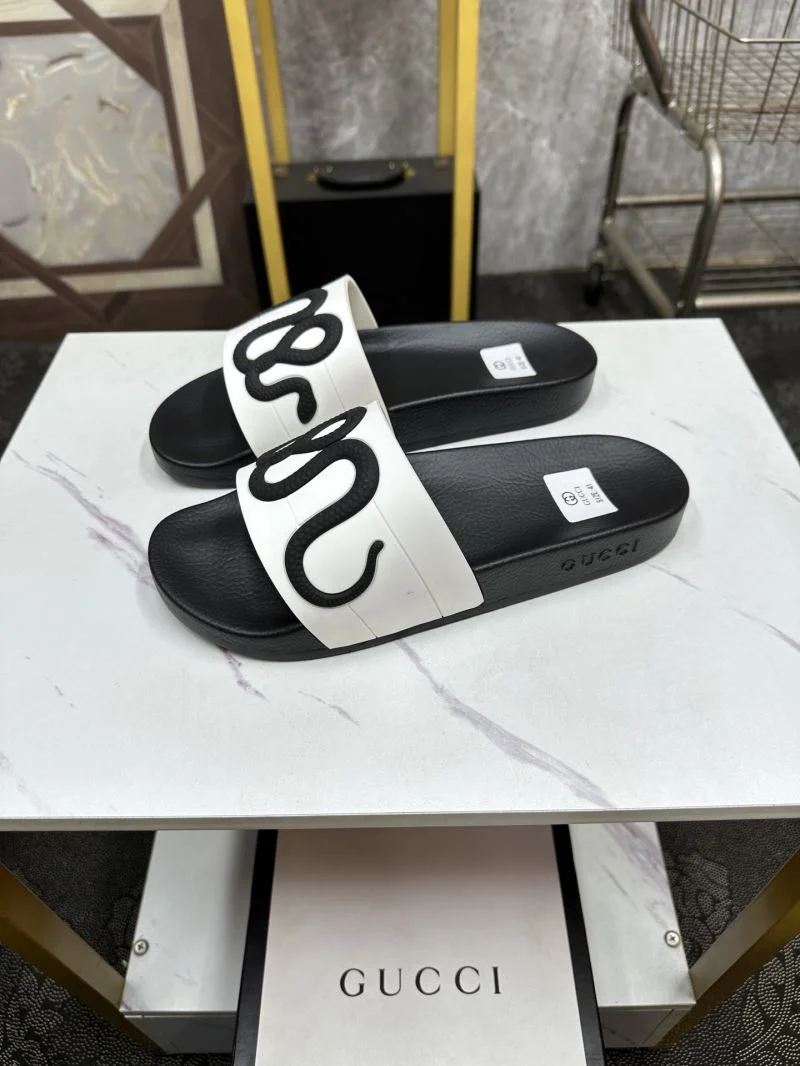 Gucci Slippers Functional 25240
