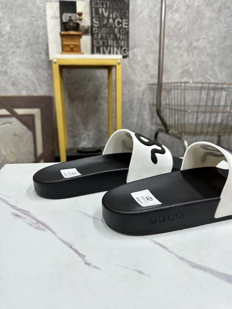 Gucci Slippers Functional 25240