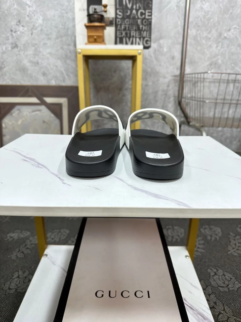Gucci Slippers Functional 25240