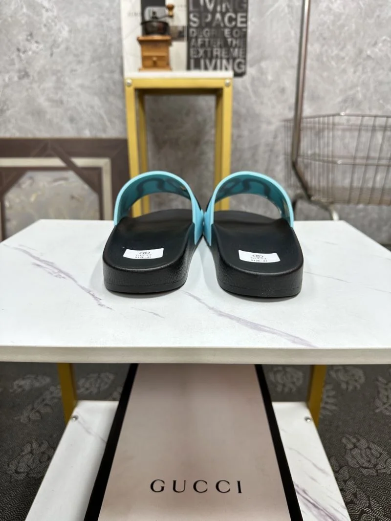 Gucci Slippers Flexible 25244