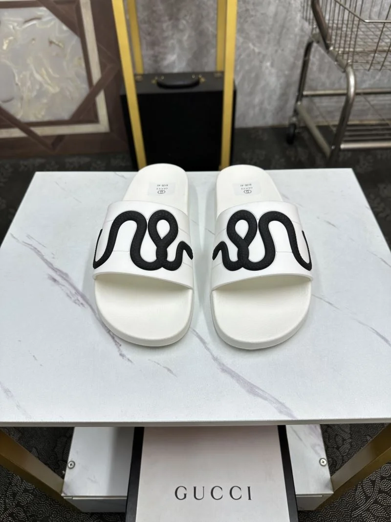 ZipUp Gucci Slippers 25336