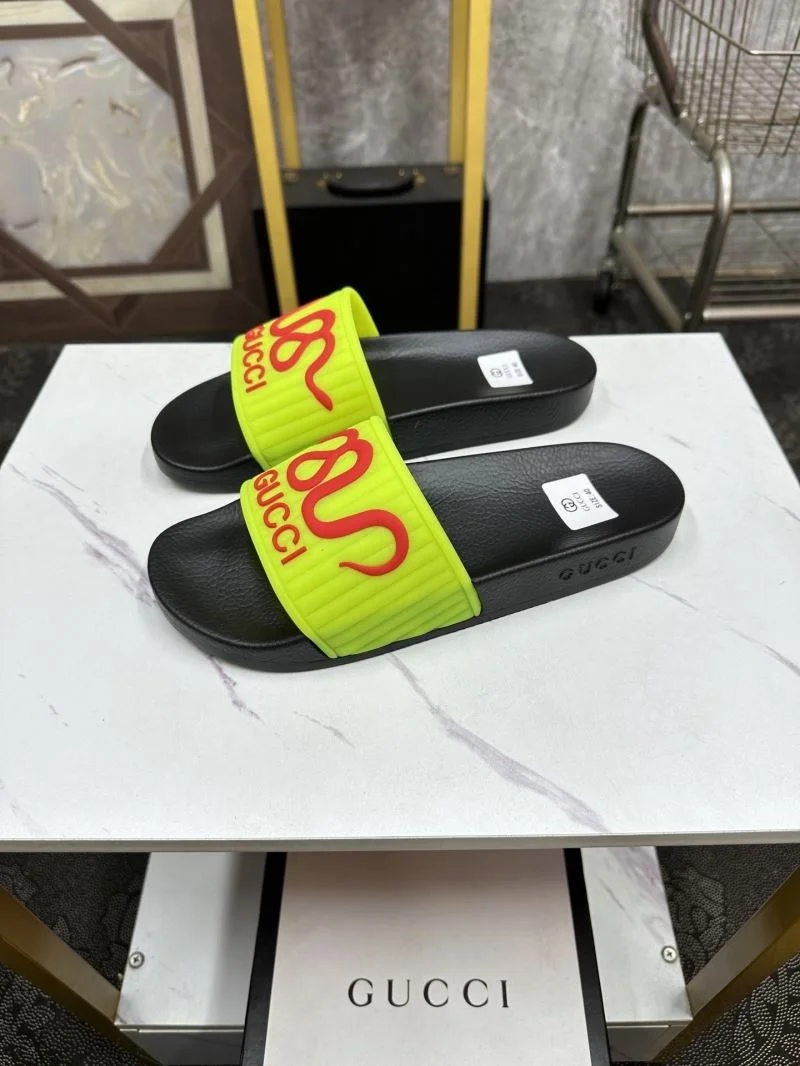 Gucci Slippers Functional 25265