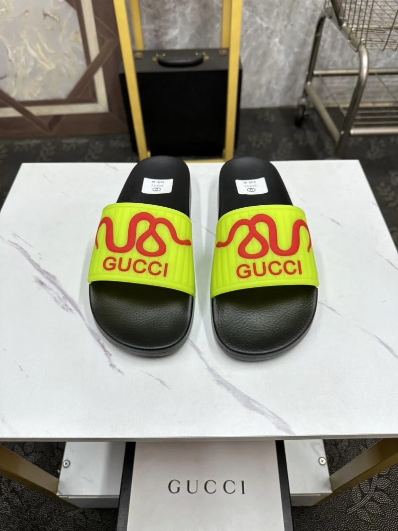 Gucci Slippers Functional 25265